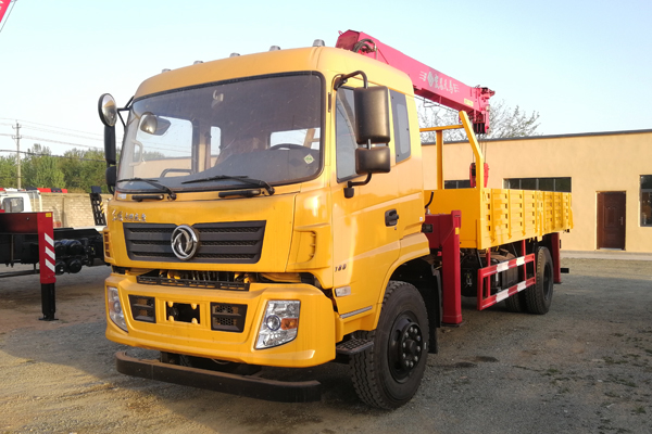 國(guó)六來(lái)了國(guó)五車(chē)還能買(mǎi)嗎？國(guó)五隨車(chē)吊能用幾年？